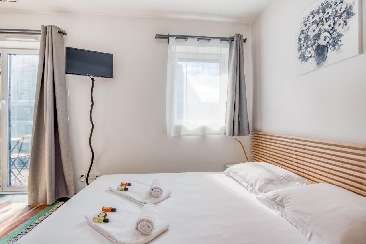 Апартаменты Lyon Confluence - Duplex Au Calme Avec Parking Prive En Option Экстерьер фото